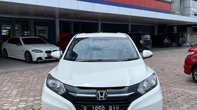 Jual Hrv Bekas Jakarta. Jual beli Honda HR-V 2015 bekas murah di Indonesia