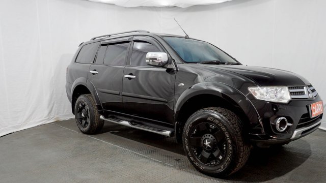 Pajero Sport Dakar 4x4 At. Jual beli mobil Mitsubishi Pajero Sport Dakar 4x4 AT di DKI Jakarta