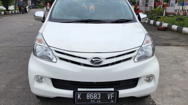 Harga Daihatsu Xenia Bekas 2013. Jual beli Daihatsu Xenia 2013 bekas murah di Indonesia