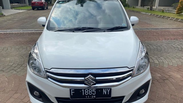 Harga Mobil Bekas Ertiga 2016. Jual beli Suzuki Ertiga 2016 bekas murah di Indonesia