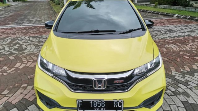 Honda Jazz Warna Kuning Lemon. Beli mobil Honda Jazz warna Kuning bekas harga murah kualitas