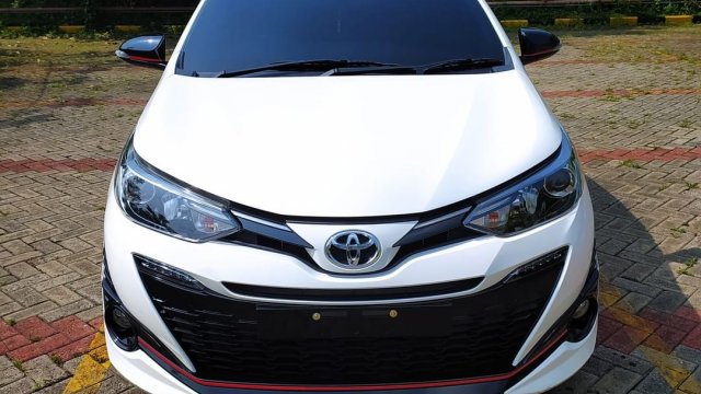 Mobil Yaris Bekas Surabaya. Jual beli mobil Toyota Yaris di Kota Surabaya, Jawa Timur