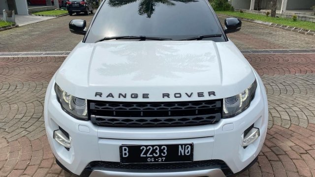 Harga Range Rover Velar. Jual beli Land Rover Range Rover Velar 2018 bekas murah di