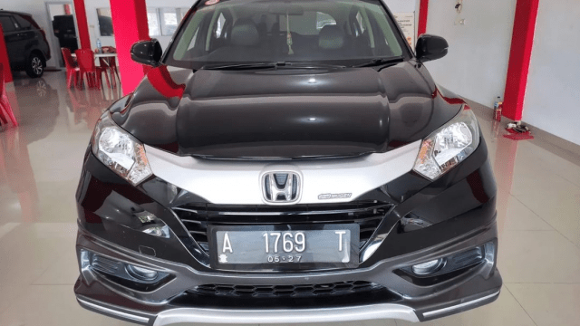 Hrv Bekas Jawa Tengah. Jual beli mobil Honda HR-V di Kota Semarang, Jawa Tengah