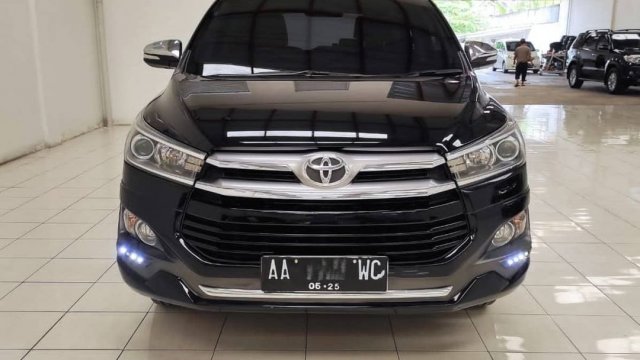 Innova Reborn 2016 Type V. Jual beli Toyota Kijang Innova 2016 bekas murah di Indonesia