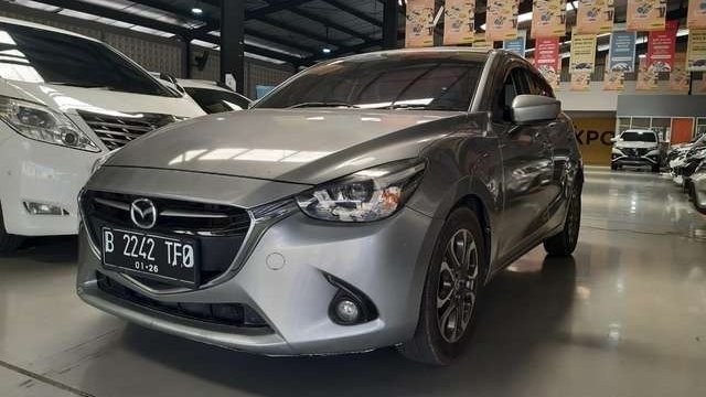 Harga Mobil Second Mazda 2. Mobil 2 bekas