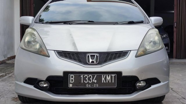 Harga Jazz Rs 2010 Matic. Jual beli Honda Jazz 2010 bekas murah di Indonesia