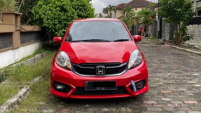 Gambar Mobil Brio Satya. Jual beli Honda Brio 2017 bekas murah di Indonesia