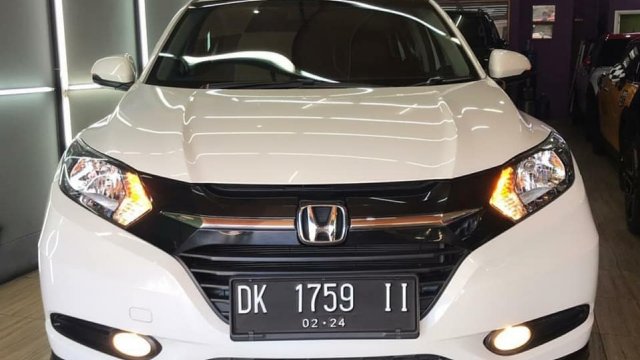 Harga Mobil Bekas Hrv 2017. Jual beli Honda HR-V 2017 bekas murah di Indonesia