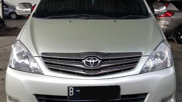 Harga Mobil Innova Tahun 2010. Jual beli Toyota Kijang Innova 2010 bekas murah di Indonesia