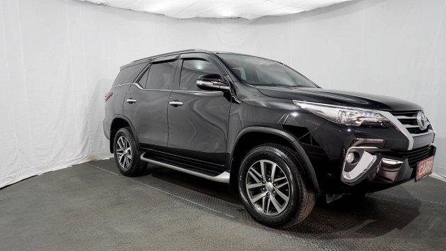 Jual Fortuner Vrz 2017 Bekas. Jual beli Toyota Fortuner 2017 bekas murah di Indonesia