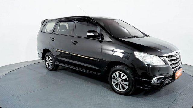 Harga Kijang Innova 2015 Bekas. Jual beli Toyota Kijang Innova 2015 bekas murah di Indonesia