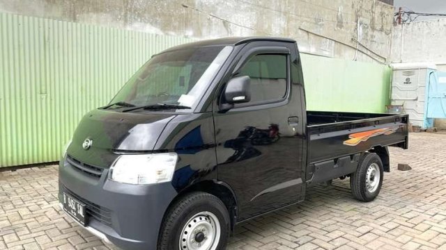 Mobil Pick Up Grand Max. Daihatsu Gran Max Pick Up bekas