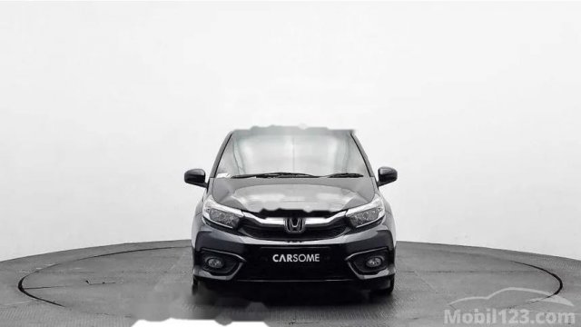 Honda Brio Rs 2020 Hitam. Beli mobil Honda Brio 2020 warna Hitam bekas, baru: harga nego