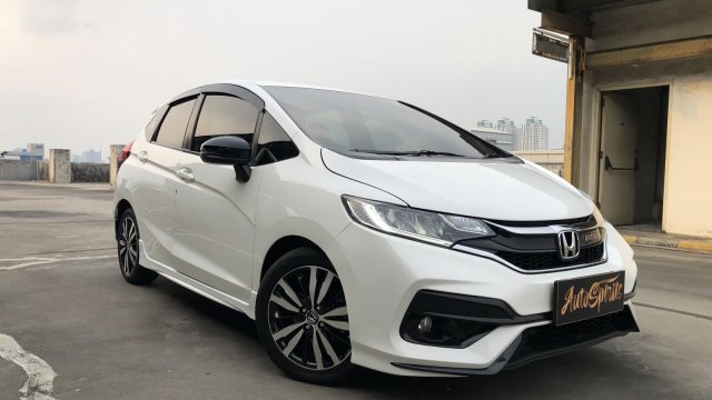 Honda Jazz Bekas Jakarta. Jual beli mobil Honda Jazz RS di Jakarta