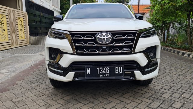 Harga Innova 2018 Surabaya Bekas. Jual beli mobil Toyota Venturer di Kota Surabaya, Jawa Timur