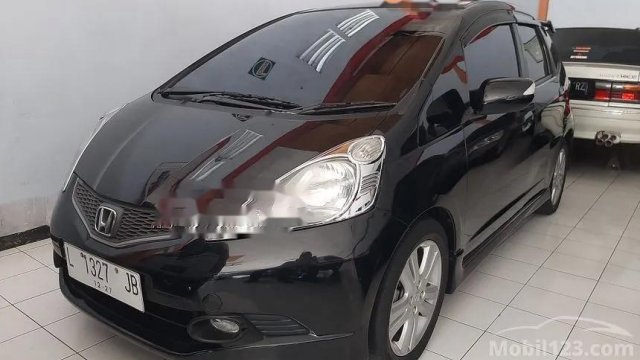 Honda Jazz 2010 Manual Jakarta. Jual beli Honda Jazz 2010 bekas murah di Indonesia