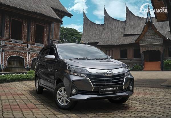 Harga Kaca Film 3m Mobil Avanza. Sebelum Ganti, Yuk Intip Harga Pasang Kaca Film Mobil Avanza