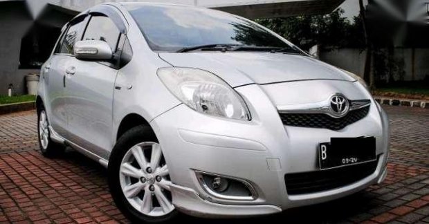 Harga Mobil Yaris E Matic 2010. Toyota Yaris E Matic 2010 Silver Irit 98664