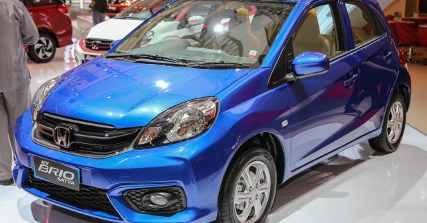 Interior Brio Satya A. Honda Brio facelift with new interior launched