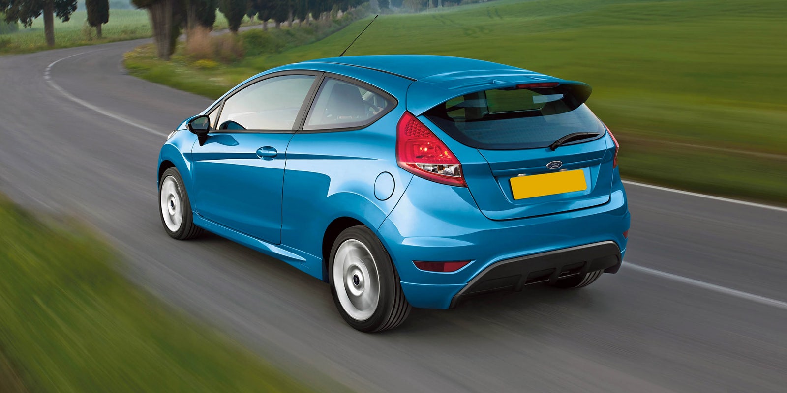 Kelebihan Dan Kekurangan Mobil Ford Fiesta. Review Ford Fiesta 2012, Spesifikasi Dan Harga