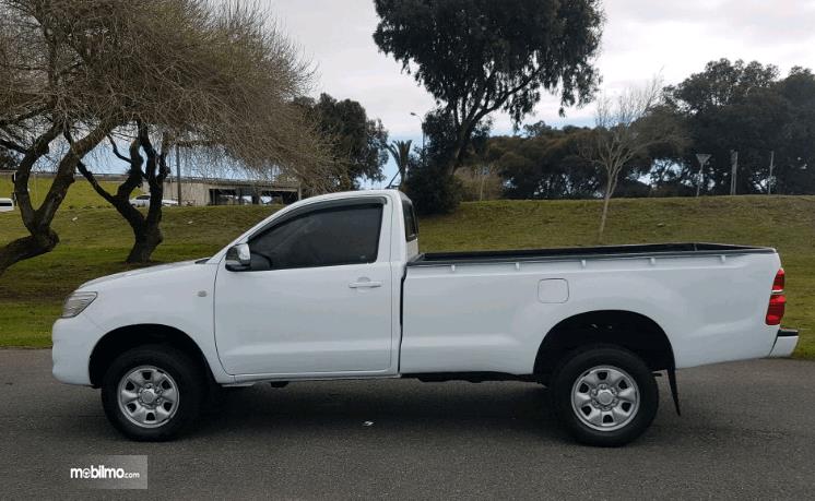 Ukuran Bak Mobil Hilux Single Cabin. Review Toyota Hilux Single Cabin 2015 : Mobil Yang Cocok Untuk