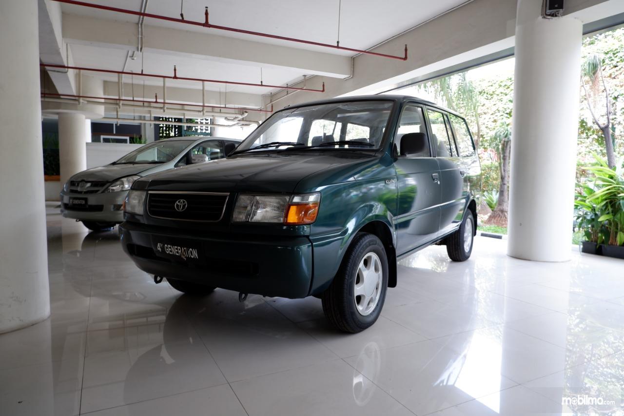 Bikin Irit Kijang Kapsul Karburator. Mengapa Toyota Kijang Kapsul Lebih Irit Dari Toyota Kijang Super?