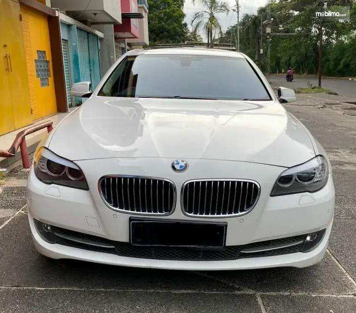 Harga Mobil Bmw 520i. Spesifikasi Mobil BMW 520i 2011 : Performa Mumpuni Dengan