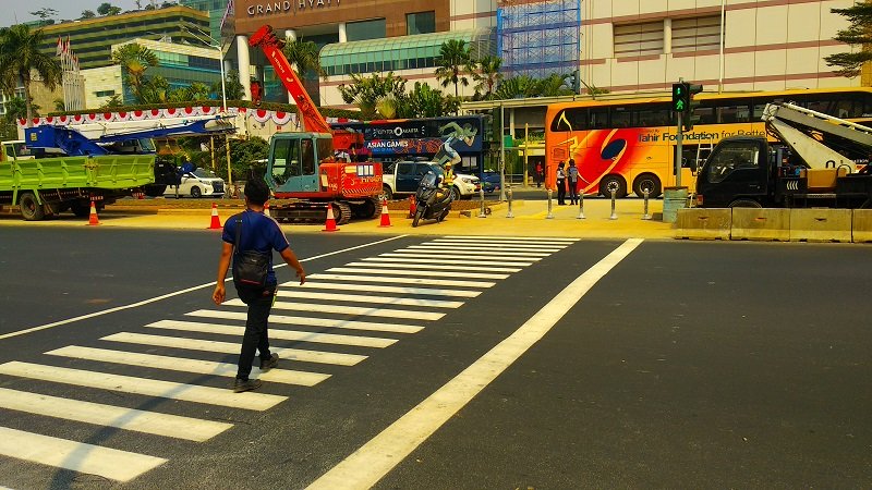 Apa Itu Zebra Cross. Apa Arti Pelican Crossing dan Bedanya dengan Zebra Cross