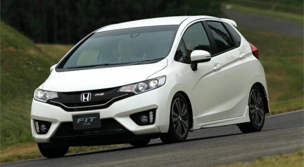 Gambar Modifikasi Mobil Honda Jazz. Kenali Modifikasi Honda Jazz Gaya Simple, Tak Butuh Banyak Biaya