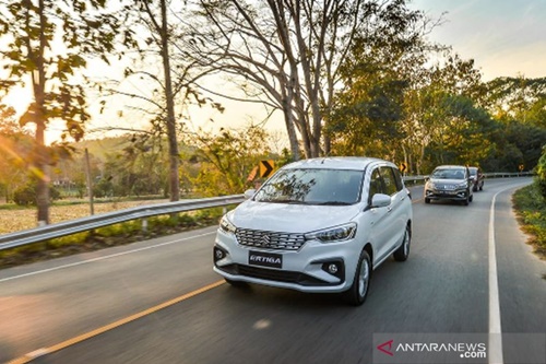 Oli Mesin Suzuki Ertiga. Biaya Perawatan Oli Matic Suzuki Ertiga : Okezone Otomotif