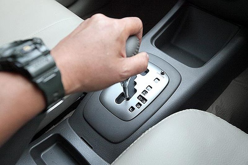 Shift Lock Tidak Berfungsi. Kenali Fungsi Shift Lock pada Mobil Matik, Begini Cara