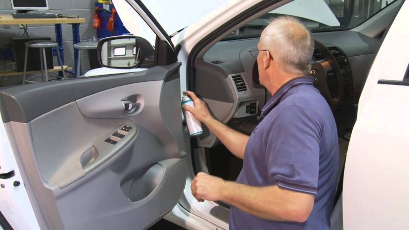 Cara Memperbaiki Pintu Mobil. Kenali 4 Cara Memperbaiki Door Lock Pintu Mobil yang Rusak