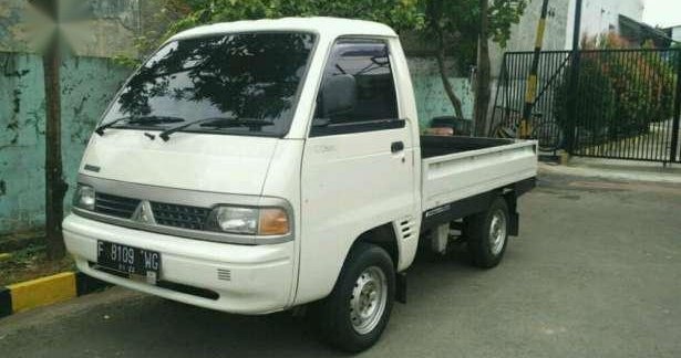 Mitsubishi Colt T120ss Pick Up 1997. Mitsubishi Colt T120SS Pick Up 1997 1366959