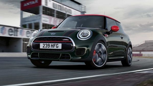 Kelebihan Dan Kekurangan Mini Cooper. Kelebihan, Kekurangan, Dan Tips Membeli Mini Cooper Bekas
