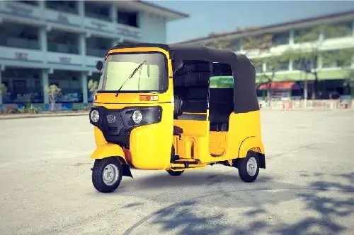 Harga Motor Bajaj Roda 3. Bajaj RE 2022 Harga OTR, Promo Oktober, Spesifikasi & Review