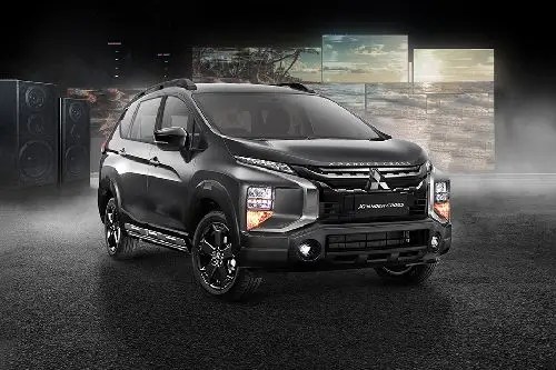 Harga Xpander Cross Baru 2020. Mitsubishi Xpander Cross 2021 Harga OTR, Promo Oktober