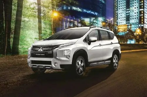 Harga Mobil Mitsubishi Xpander Cross. Mitsubishi Xpander Cross 2022 Harga OTR, Promo Maret