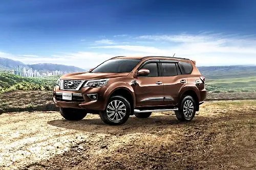 Harga Mobil Nissan Terra. Nissan Terra Harga OTR, Promo Agustus, Spesifikasi & Review