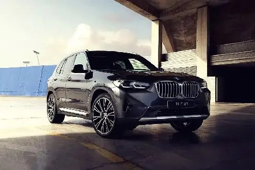 Harga Mobil Bmw X3. BMW X3 2022 Harga OTR, Promo Mei, Spesifikasi & Review