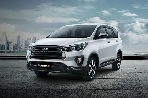 Kelebihan Dan Kekurangan Toyota Innova Venturer. Toyota Venturer Harga OTR, Promo November, Spesifikasi & Review