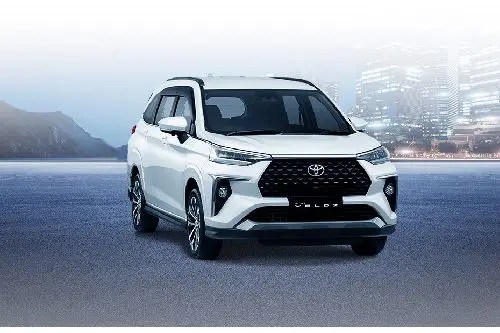 Mobil Avanza Veloz Terbaru. Toyota Veloz 2022 Harga OTR, Promo Agustus, Spesifikasi & Review