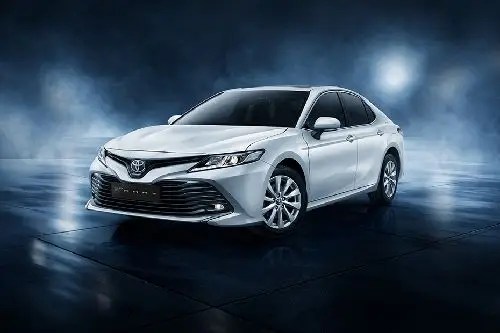 Komparasi Honda Accord Vs Toyota Camry. Honda Accord vs Toyota Camry