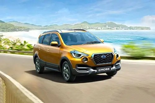 Harga Datsun Cross Matic. Datsun Cross Harga OTR, Promo November, Spesifikasi & Review