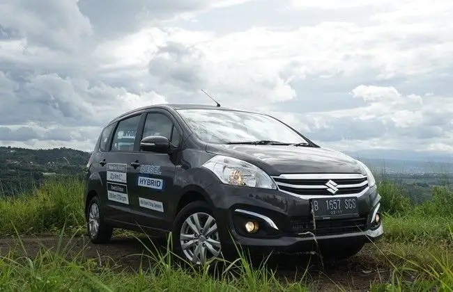 Harga Suzuki Ertiga Diesel 2019. Beli Suzuki Ertiga Diesel Bekas, Seberapa Menarik?