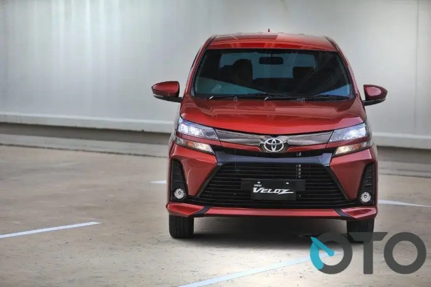 Perbedaan Avanza Dan Veloz. Sebelum Membeli, Kenali Perbedaan Toyota Avanza dan Veloz