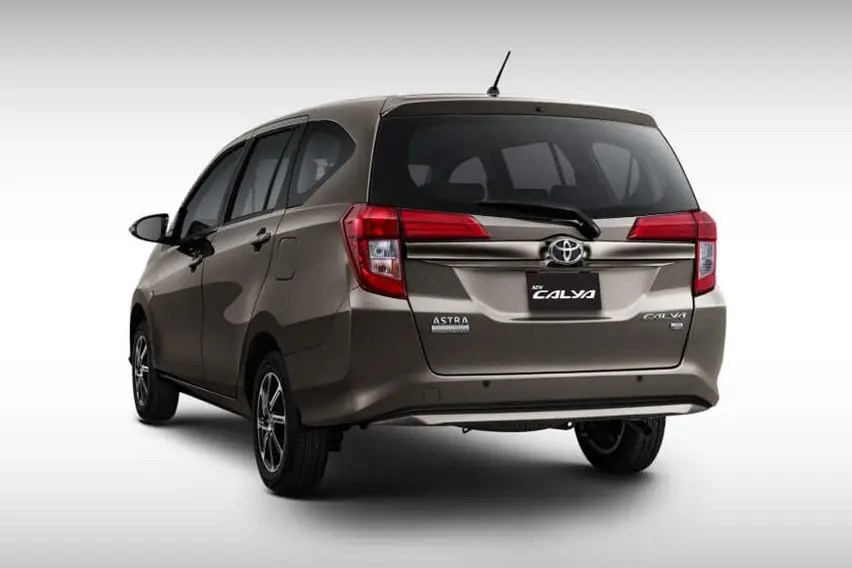 Kelebihan Dan Kekurangan Toyota Calya 2020. Kelebihan Toyota Calya Dibanding Daihatsu Sigra