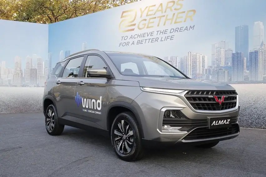 Car Of The Year 2019. Wuling Almaz Raih Forwot Car of the Year 2019