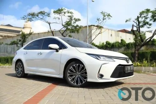 Konsumsi Bbm Corolla Altis 2001. Ulasan Pengguna Toyota Corolla Altis (1995-2002)