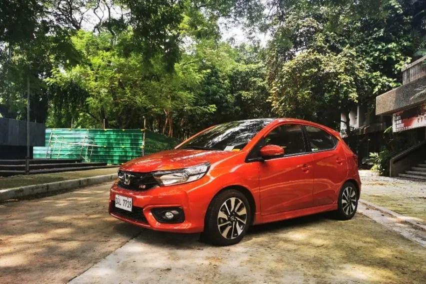 Perbedaan Brio E Dan Rs. Ini Bedanya Honda Brio RS dan Brio Satya E